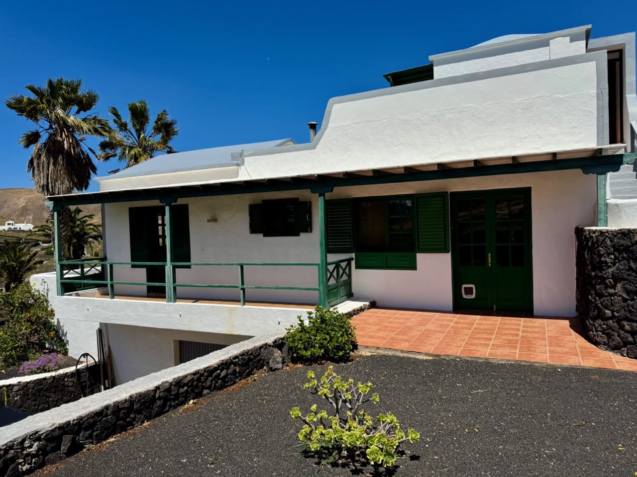 4 bedroom Finca/Country House for sale in Femes with garage - € 765,000 (Ref: 9781310)