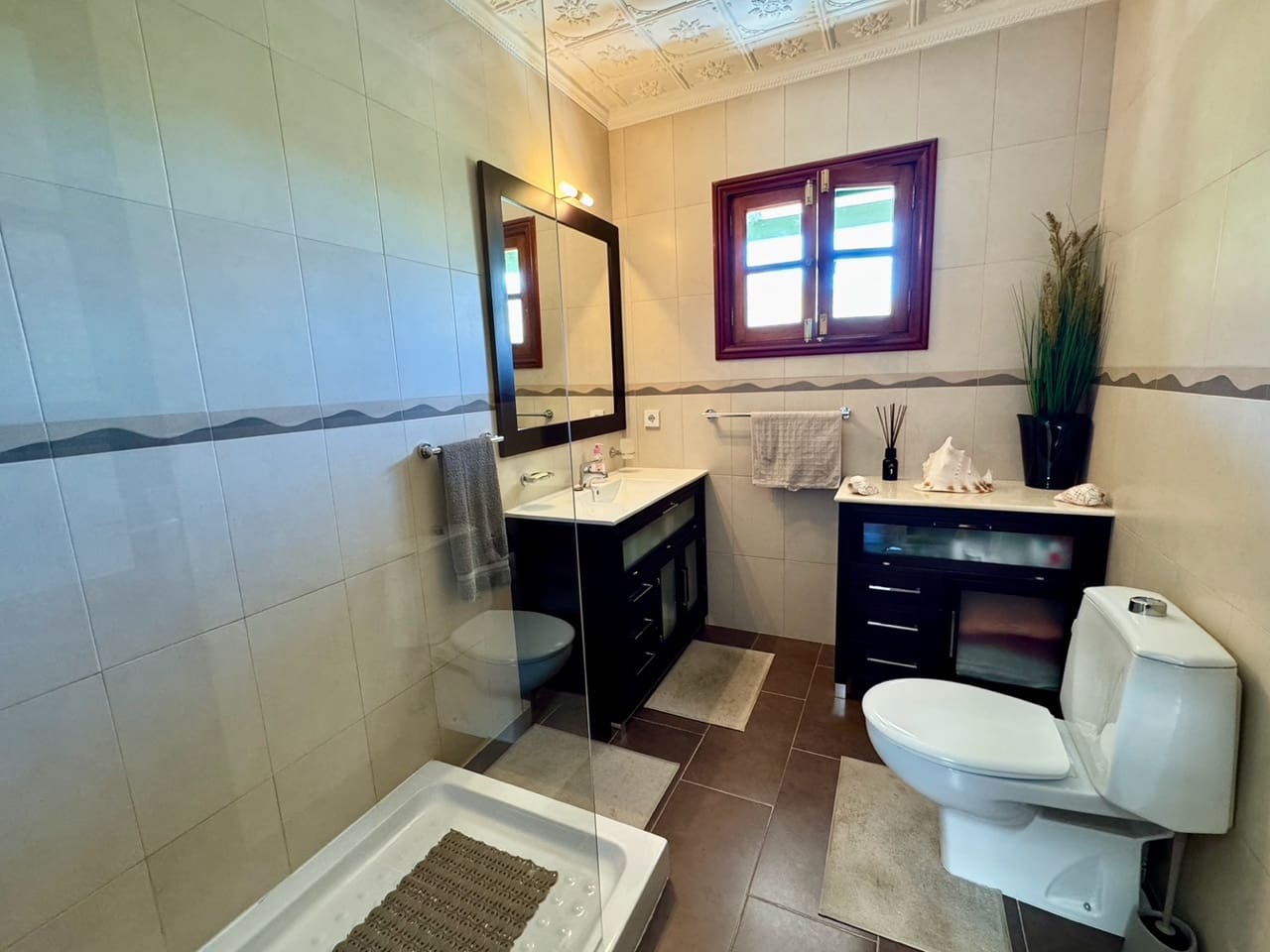 4 bedroom Finca/Country House for sale in Femes with garage - € 765,000 (Ref: 9781310)