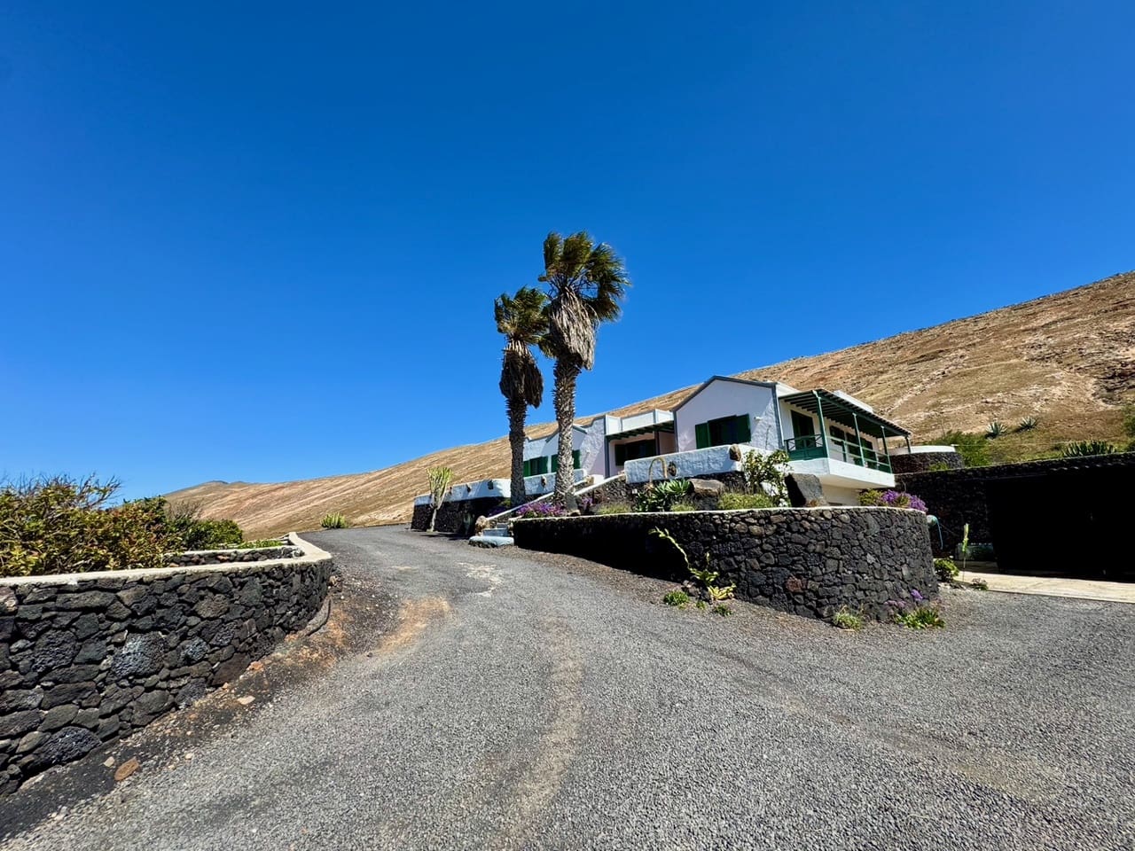 4 bedroom Finca/Country House for sale in Femes with garage - € 765,000 (Ref: 9781310)