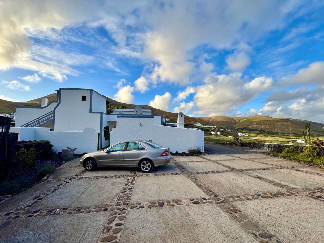 4 bedroom Finca/Country House for sale in Femes with garage - € 765,000 (Ref: 9781310)