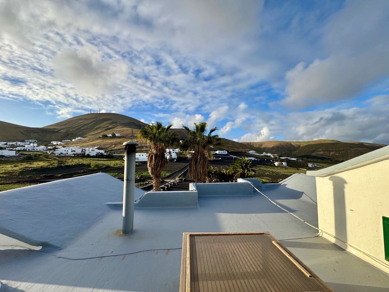 4 bedroom Finca/Country House for sale in Femes with garage - € 765,000 (Ref: 9781310)