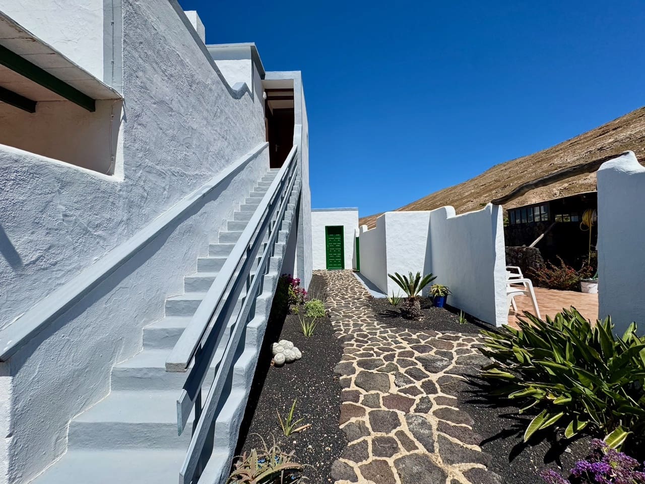 4 bedroom Finca/Country House for sale in Femes with garage - € 765,000 (Ref: 9781310)