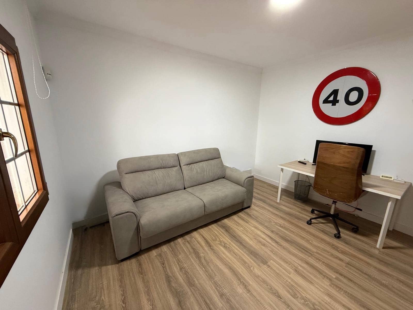 4 makuuhuone Huvila myytävänä paikassa Nazaret mukana uima-altaan 
autotalli - 625 000 € (Ref: 9783901)