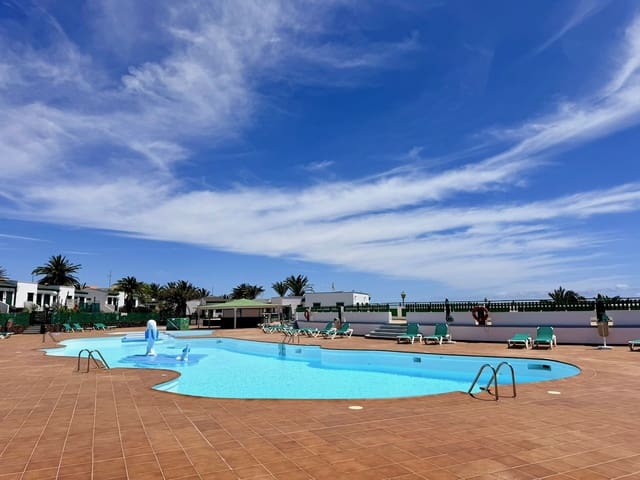 1 Zimmer Bungalow zu verkaufen in Costa de Antigua, Antigua - 140.000 € (Ref: 9793546)