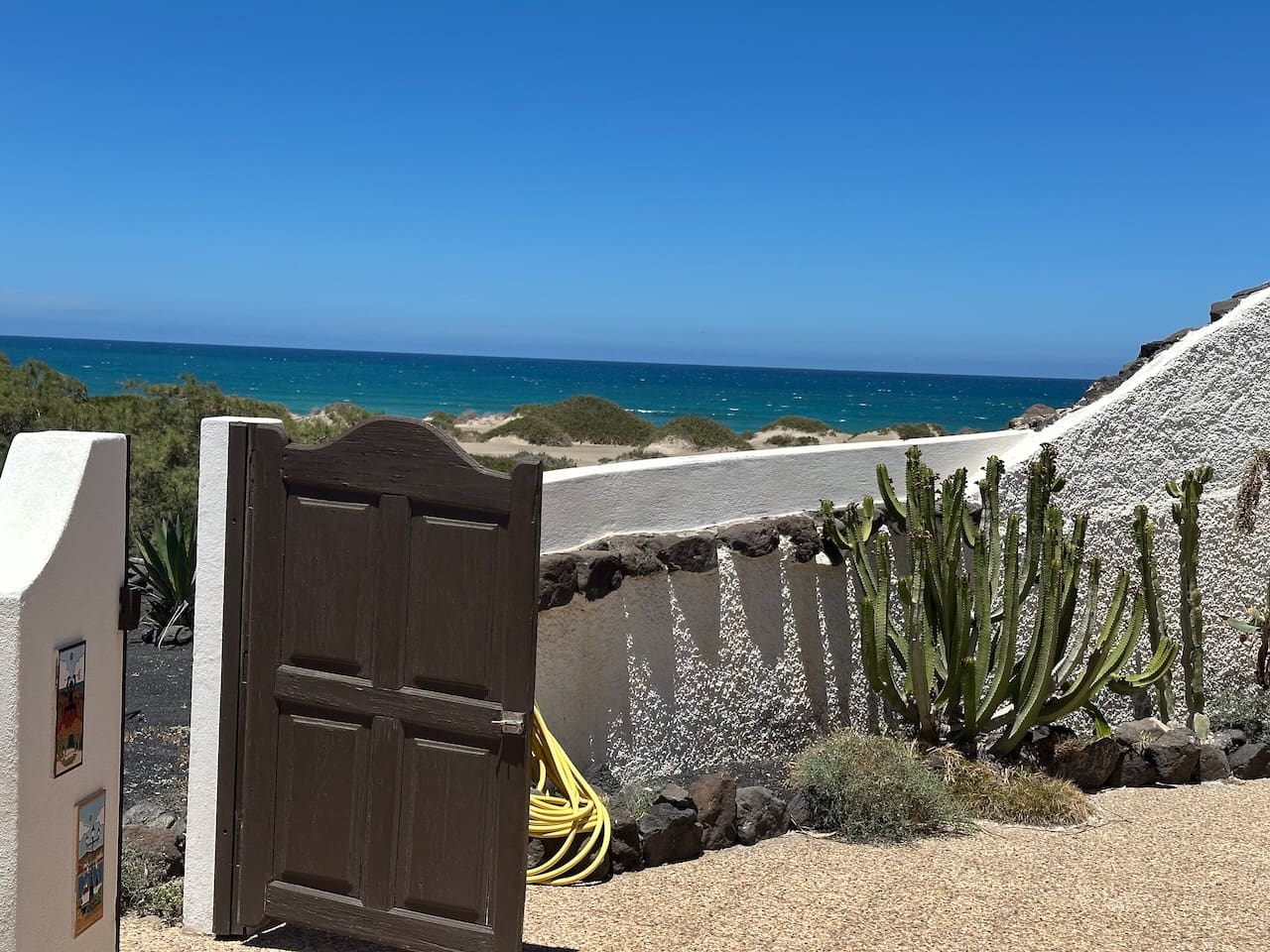 2 bedroom Bungalow for sale in Famara - € 1,095,000 (Ref: 9824033)