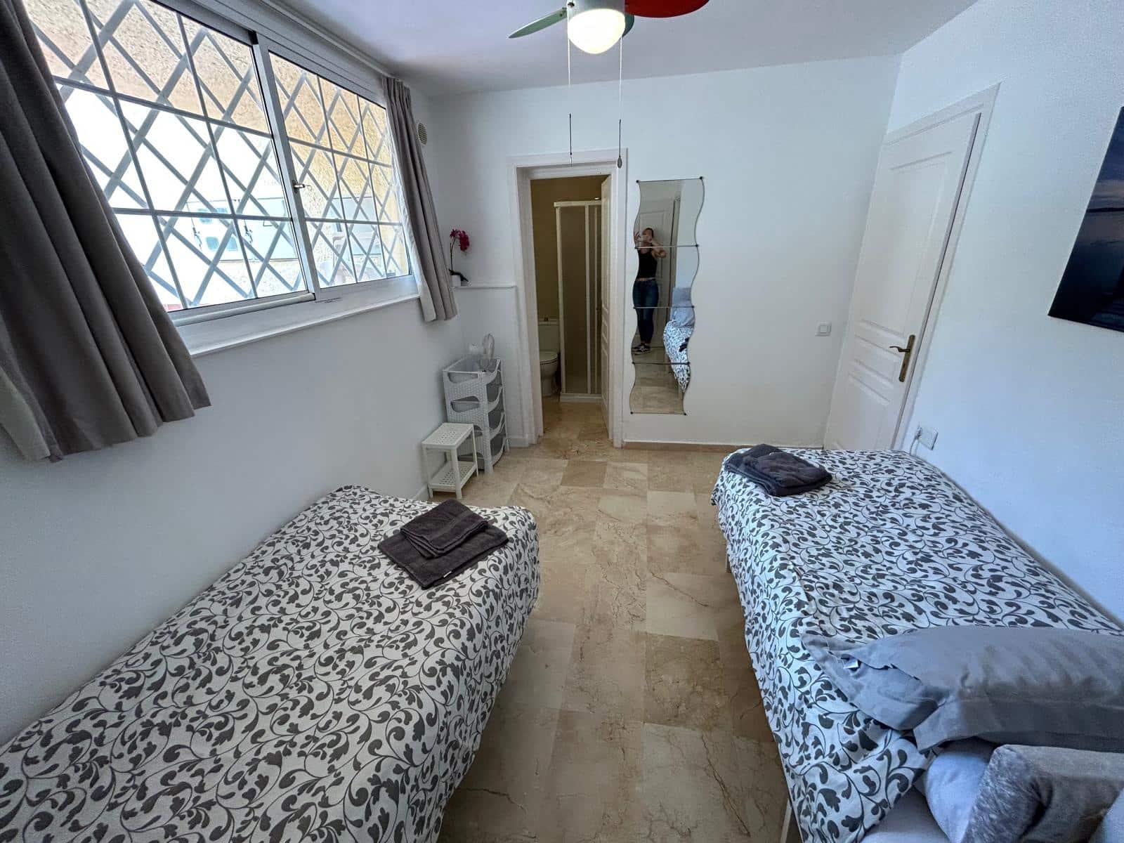 2 bedroom Apartment for sale in Caleta de Fuste - € 215,000 (Ref: 9826865)