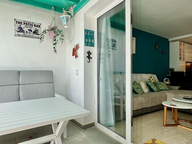 2 soverom Leilighet til salgs i Costa Teguise, Teguise med svømmebasseng - € 380 000 (Ref: 9850289)