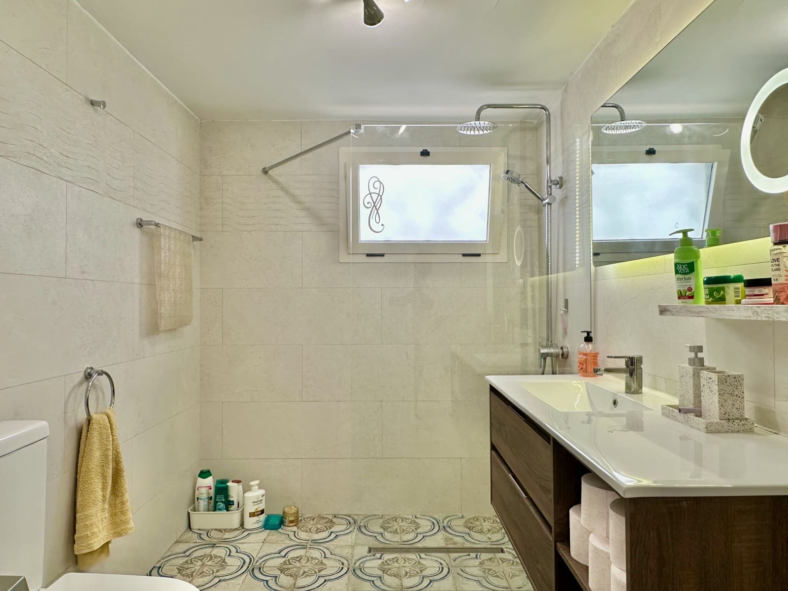 2 bedroom Apartment for sale in Costa Teguise with pool - € 380,000 (Ref: 9850289)