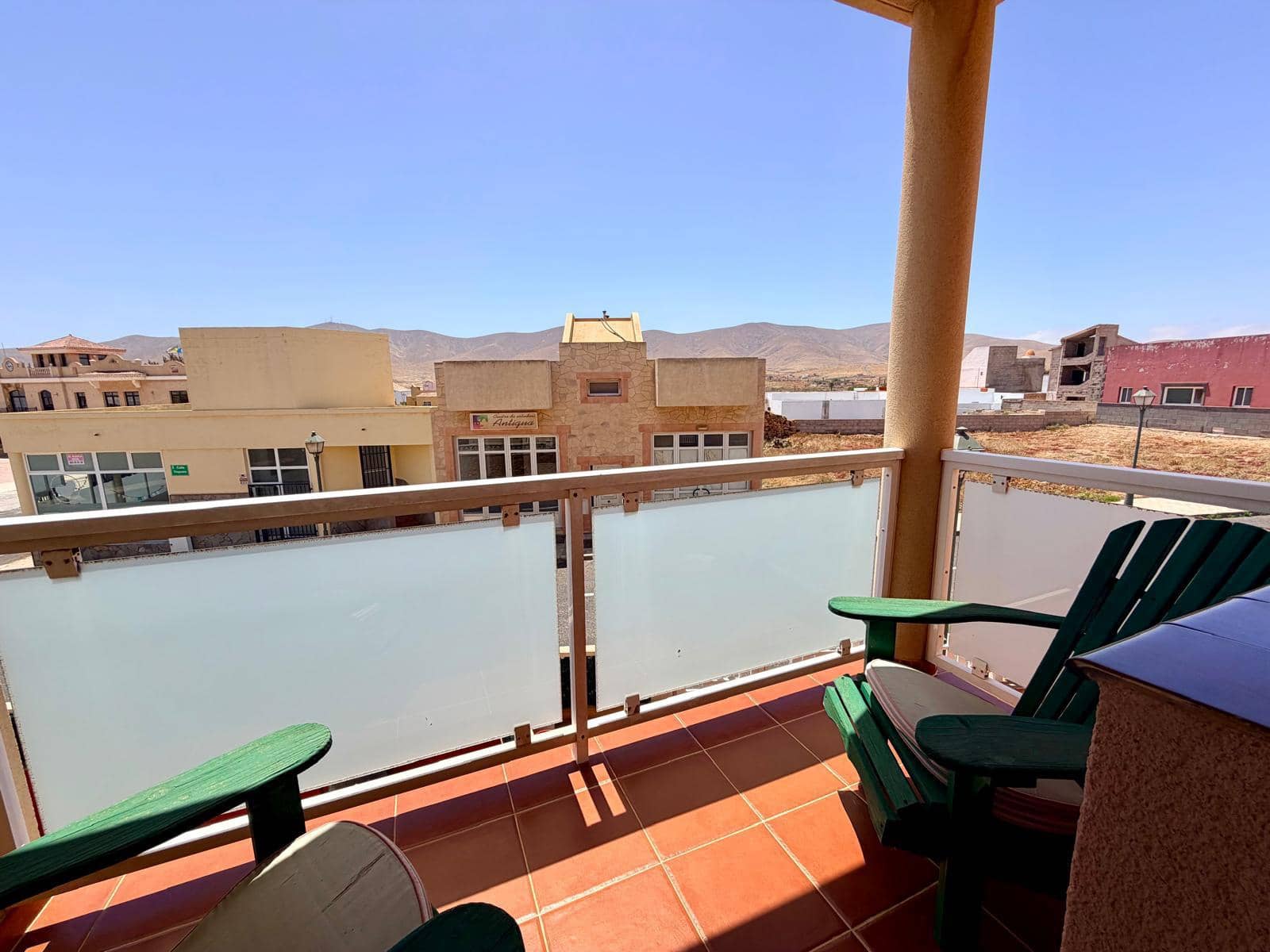 3 bedroom Townhouse for sale in Antigua - € 275,000 (Ref: 9867636)