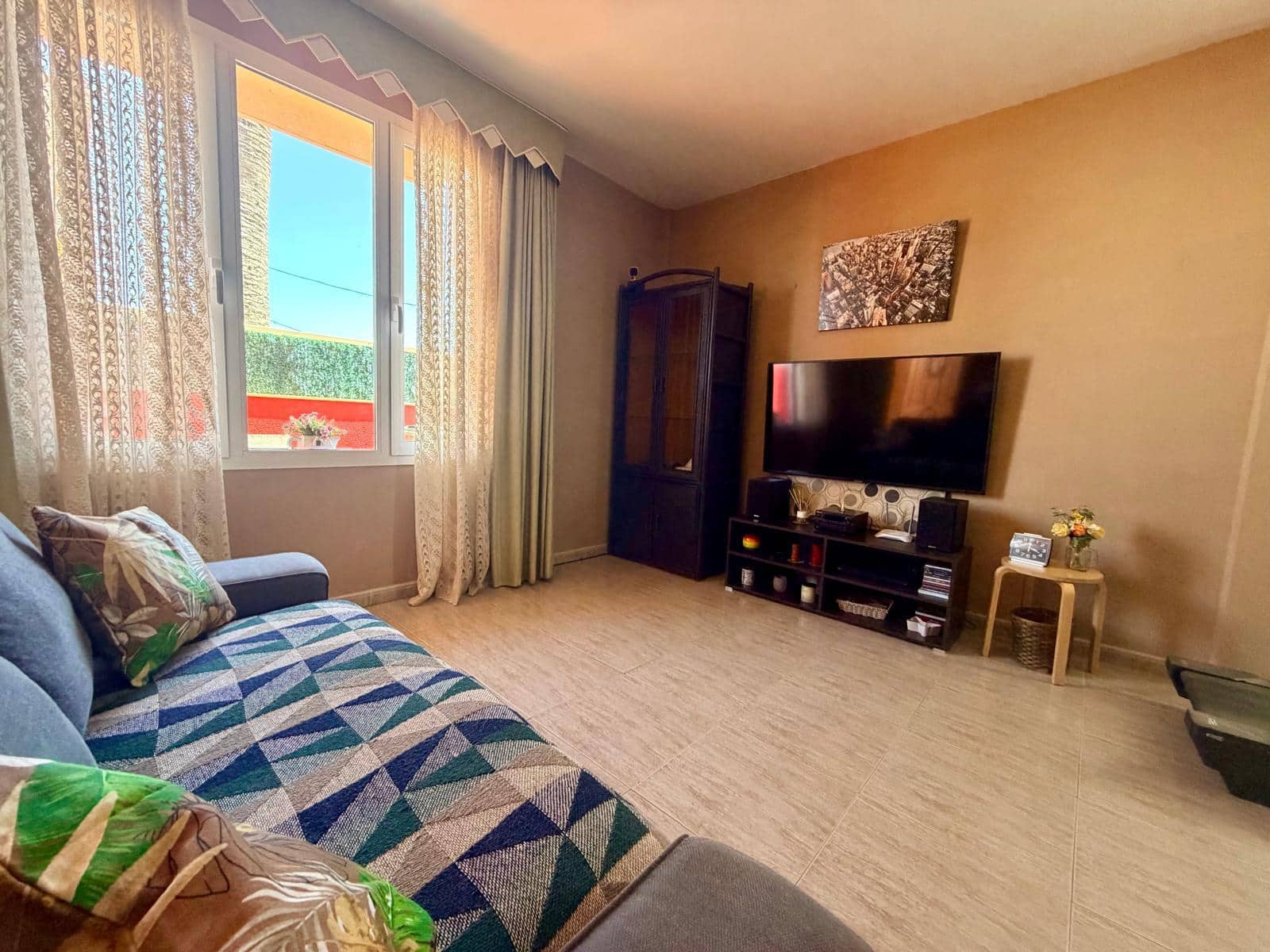 3 bedroom Townhouse for sale in Antigua - € 275,000 (Ref: 9867636)