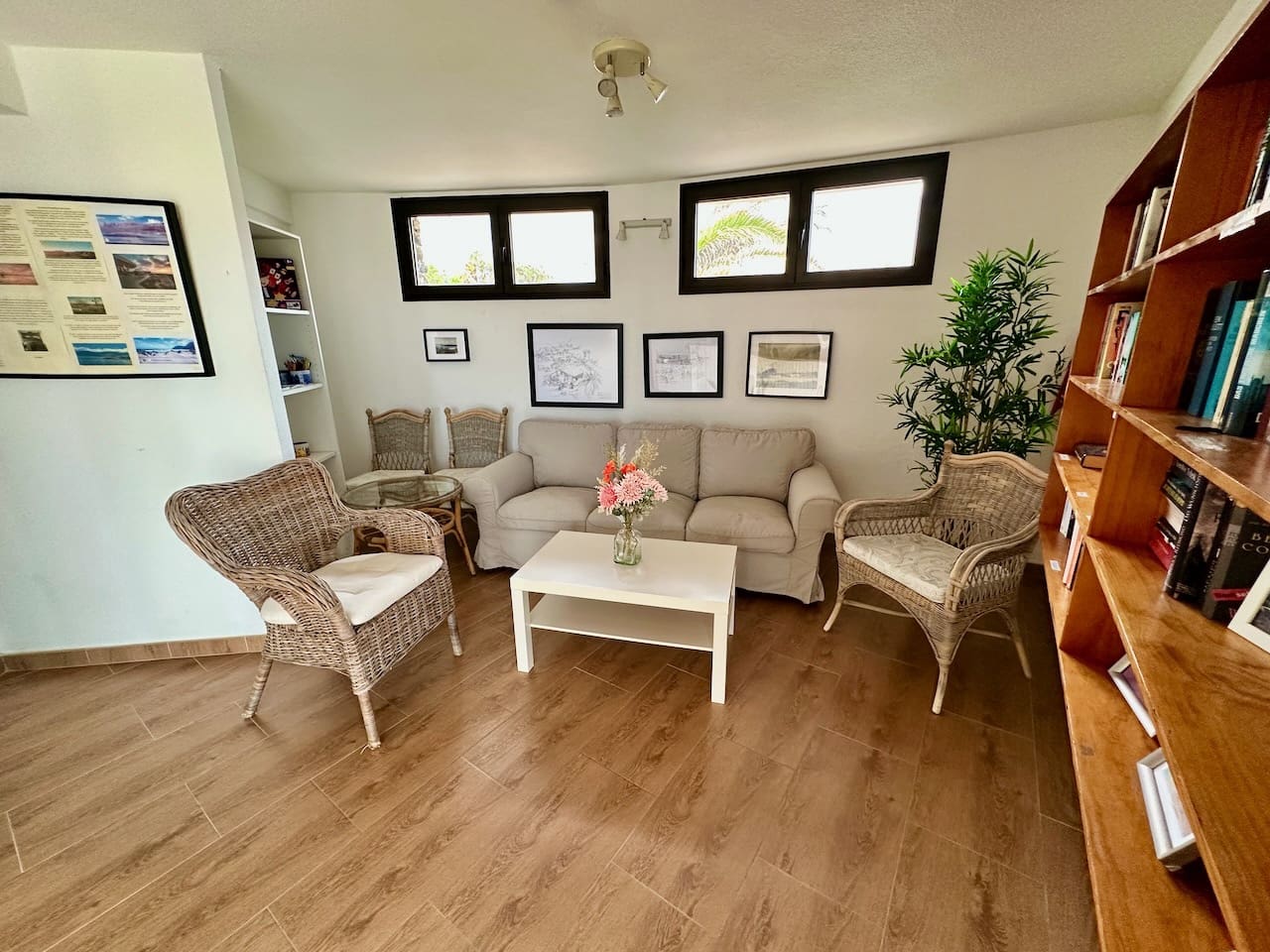 3 quarto Bungalow para venda em Caleta de Famara - 850 000 € (Ref: 9872564)