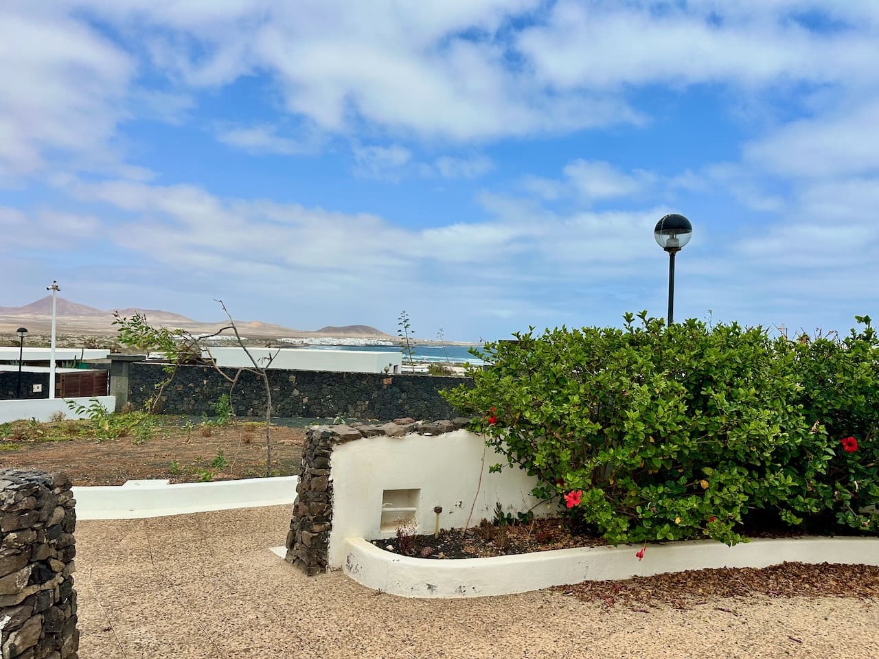 3 quarto Bungalow para venda em Caleta de Famara - 850 000 € (Ref: 9872564)