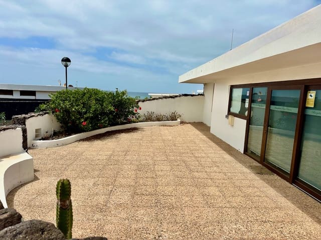 3 quarto Bungalow para venda em Caleta de Famara, Teguise - 850 000 € (Ref: 9872564)