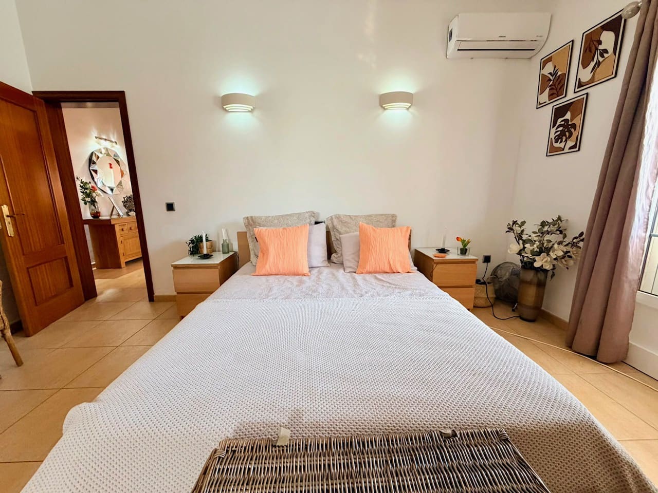 4 bedroom Villa for sale in Caleta de Fuste with pool garage - € 499,000 (Ref: 9897180)
