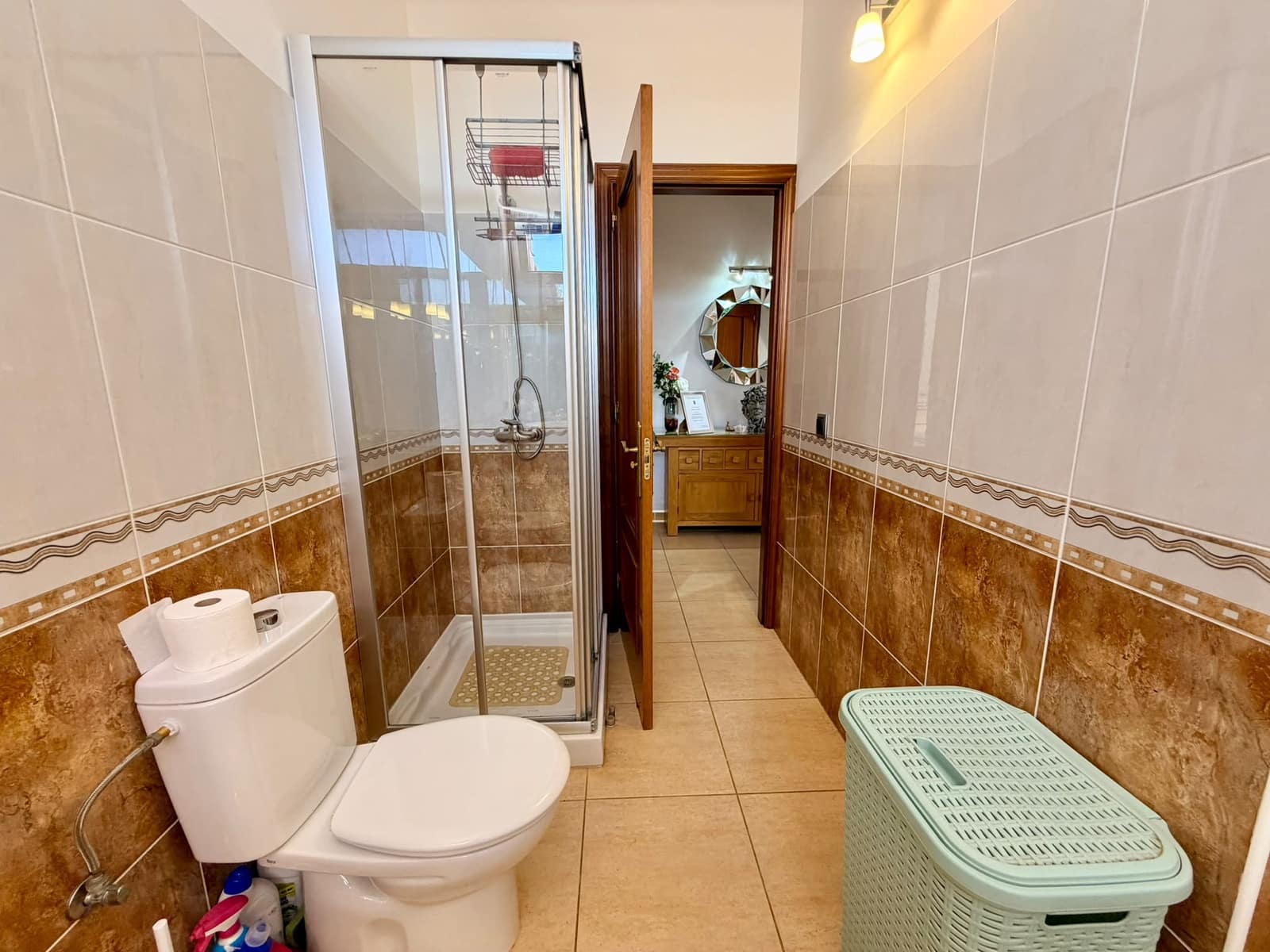 4 bedroom Villa for sale in Caleta de Fuste with pool garage - € 499,000 (Ref: 9897180)