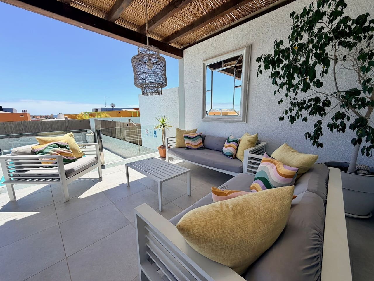 3 quarto Moradia para venda em Caleta de Fuste com piscina - 430 000 € (Ref: 9917509)