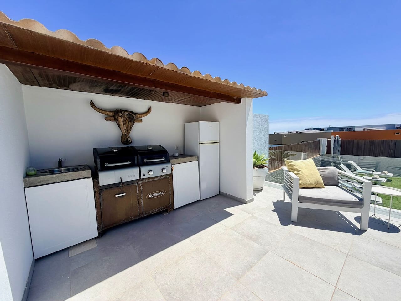 3 quarto Moradia para venda em Caleta de Fuste com piscina - 430 000 € (Ref: 9917509)