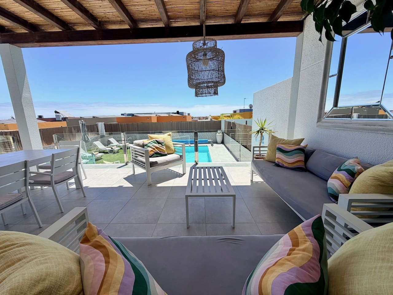 3 quarto Moradia para venda em Caleta de Fuste com piscina - 430 000 € (Ref: 9917509)