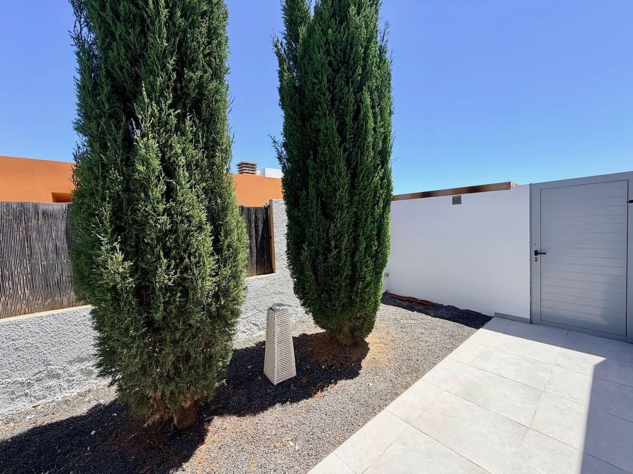 3 quarto Moradia para venda em Caleta de Fuste com piscina - 430 000 € (Ref: 9917509)