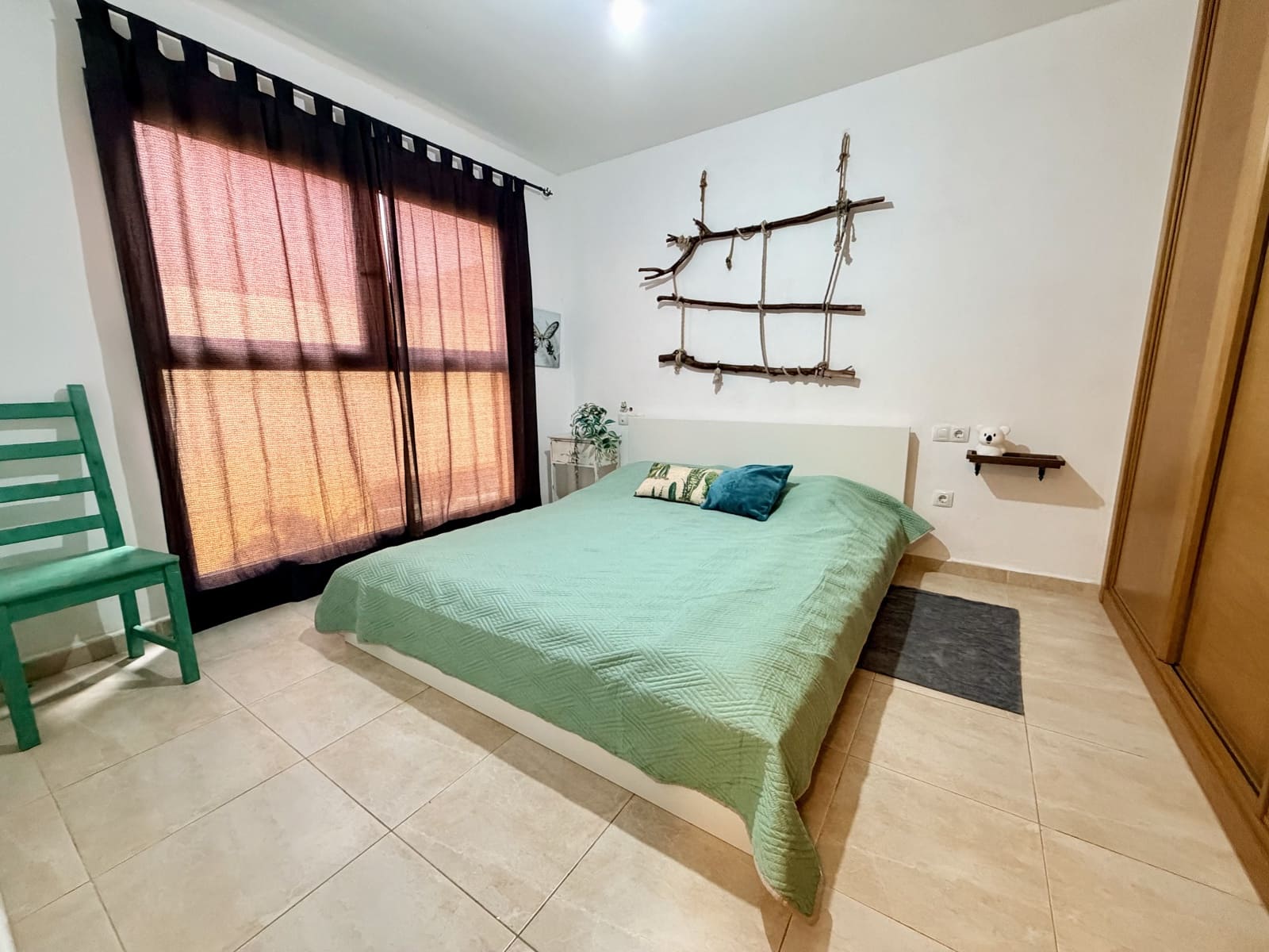 3 sypialnia Dom na sprzedaż w Caleta de Fuste z basenem garażem - 315 000 € (Ref: 9944910)