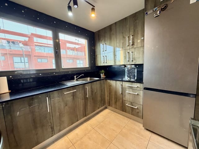 3 sypialnia Dom na sprzedaż w Caleta de Fuste, Antigua z basenem garażem - 315 000 € (Ref: 9944910)