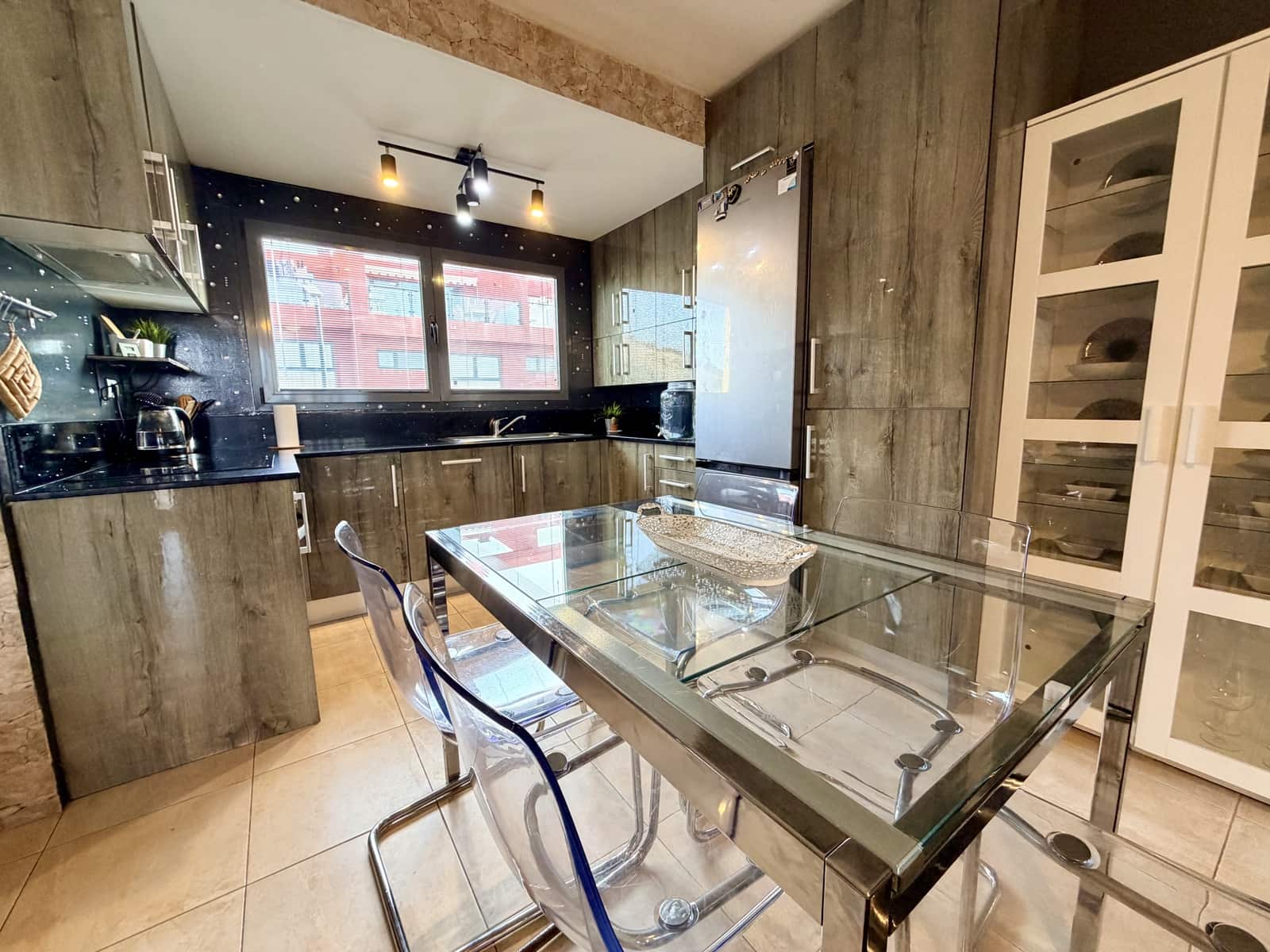3 sypialnia Dom na sprzedaż w Caleta de Fuste z basenem garażem - 315 000 € (Ref: 9944910)