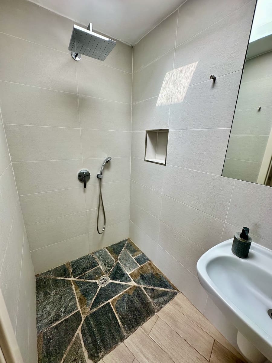 4 chambre Bungalow à vendre à Caleta de Famara - 1 050 000 € (Ref: 9946619)
