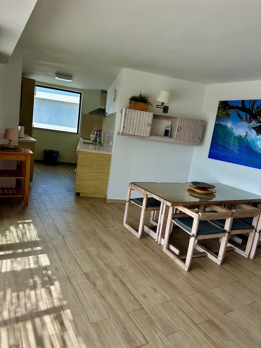 4 chambre Bungalow à vendre à Caleta de Famara - 1 050 000 € (Ref: 9946619)