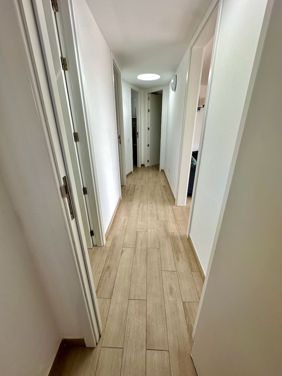 4 chambre Bungalow à vendre à Caleta de Famara - 1 050 000 € (Ref: 9946619)