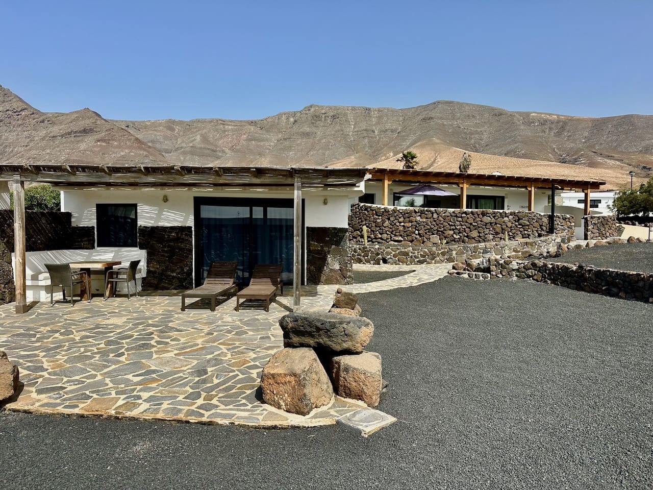 4 chambre Bungalow à vendre à Caleta de Famara - 1 050 000 € (Ref: 9946619)