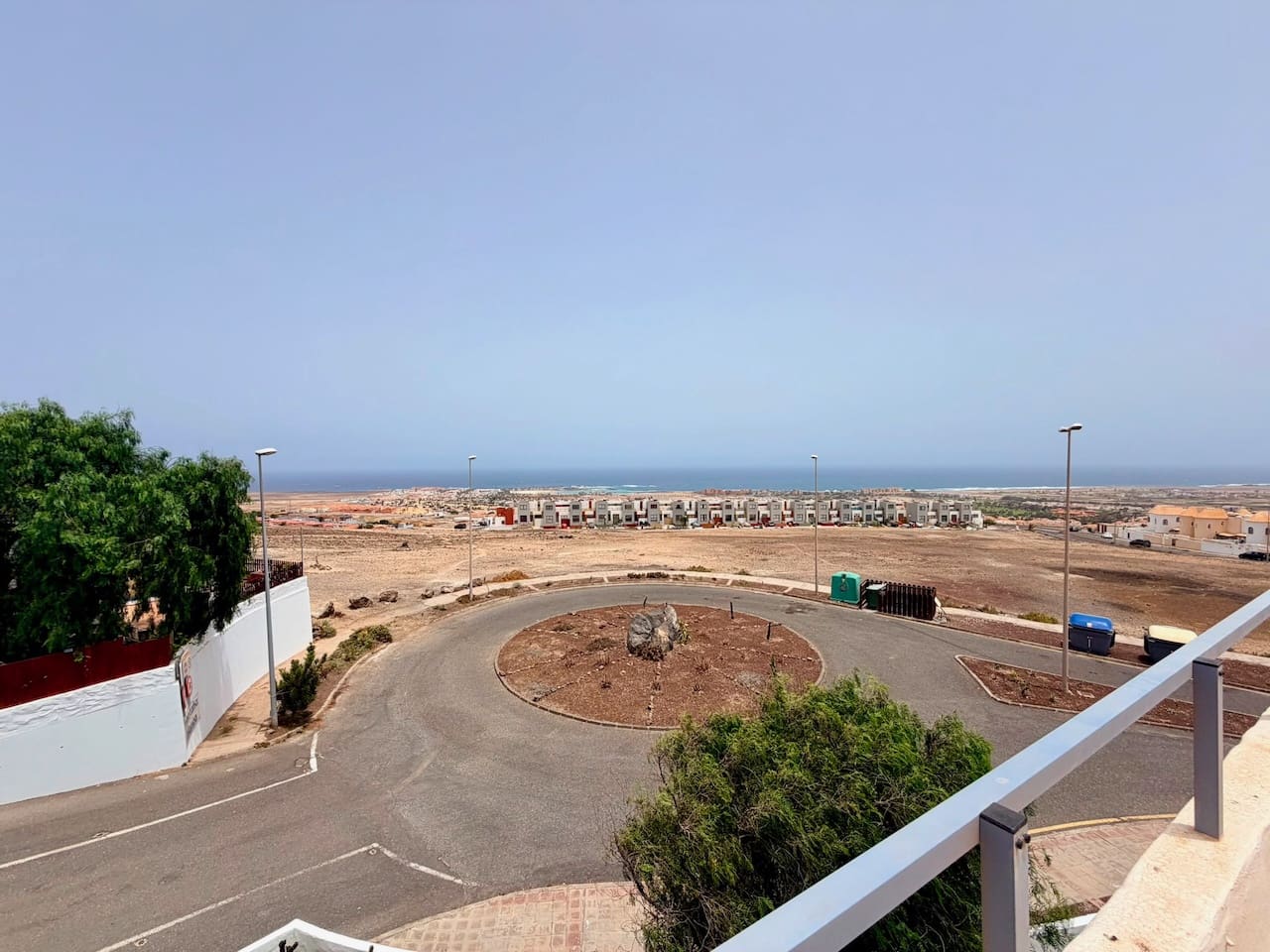3 soverom Kjedet enebolig til salgs i Caleta de Fuste med svømmebasseng - € 269 000 (Ref: 9976408)