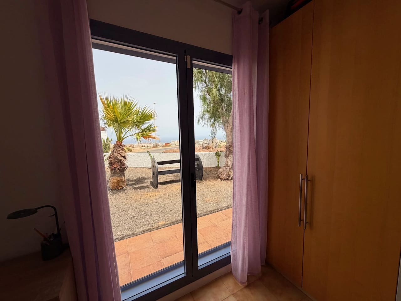3 soverom Kjedet enebolig til salgs i Caleta de Fuste med svømmebasseng - € 269 000 (Ref: 9976408)