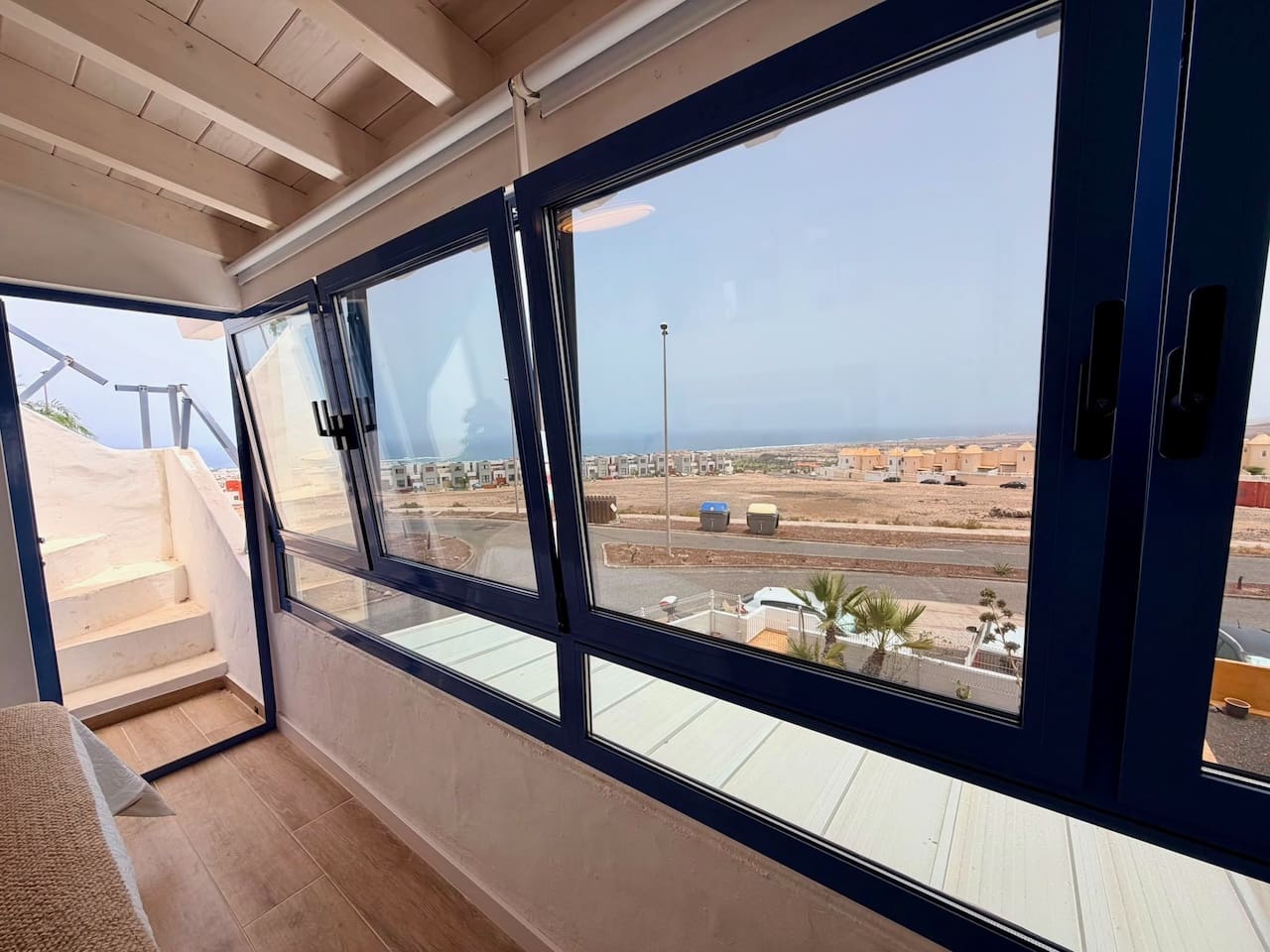 3 soverom Kjedet enebolig til salgs i Caleta de Fuste med svømmebasseng - € 269 000 (Ref: 9976408)