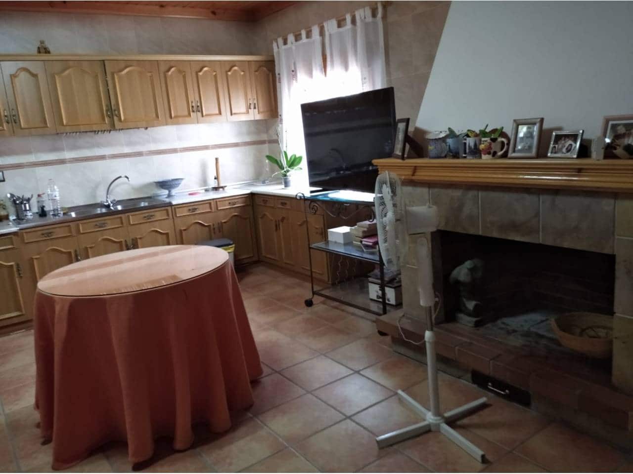 4 chambre Appartement à vendre à Baza - 200 000 € (Ref: 9552847)