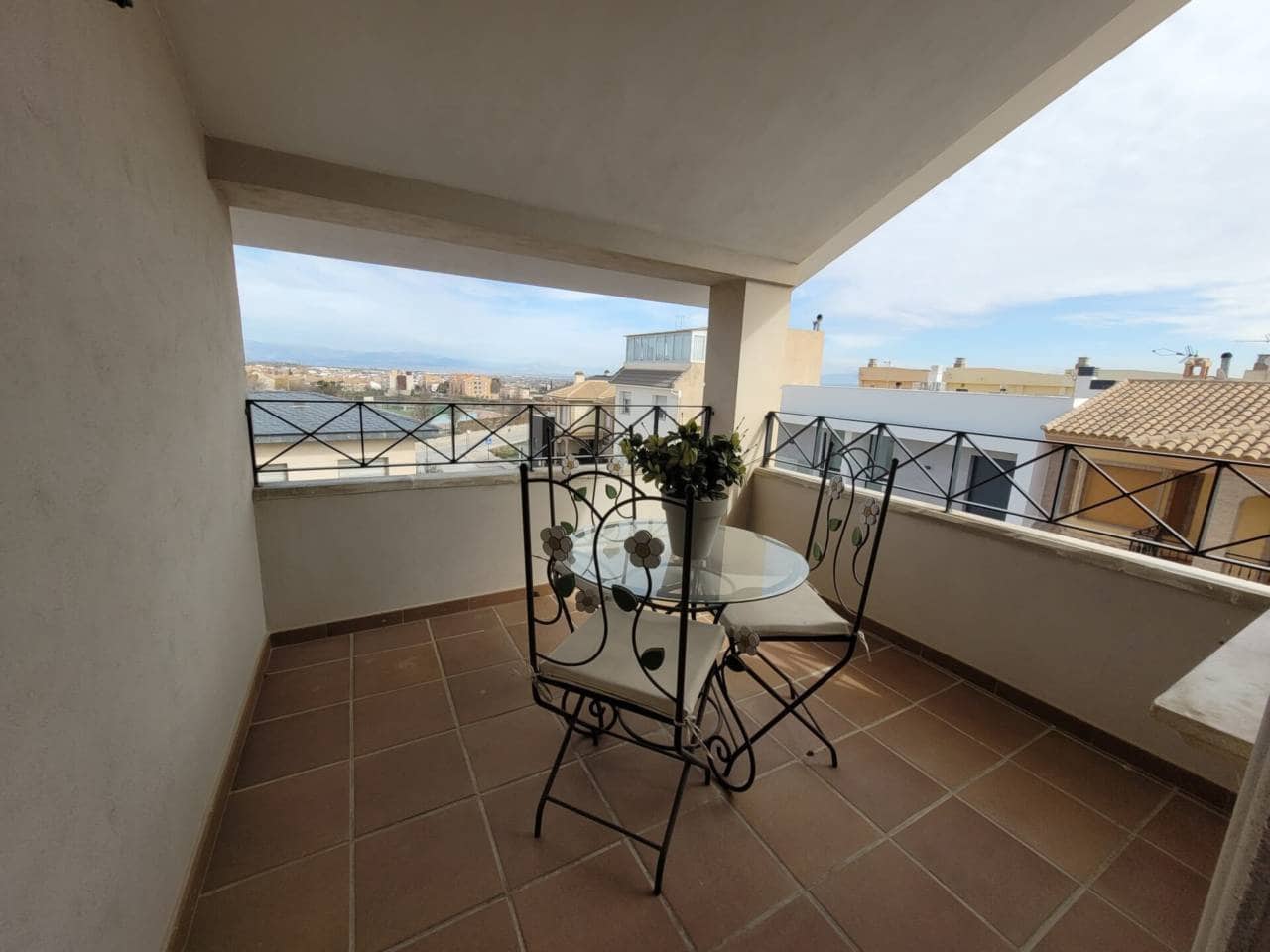 6 soveværelse Villa til salg i Baza med swimmingpool garage - € 400.000 (Ref: 9552849)