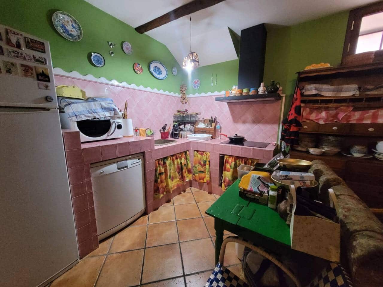 6 soveværelse Villa til salg i Baza med swimmingpool garage - € 400.000 (Ref: 9552849)