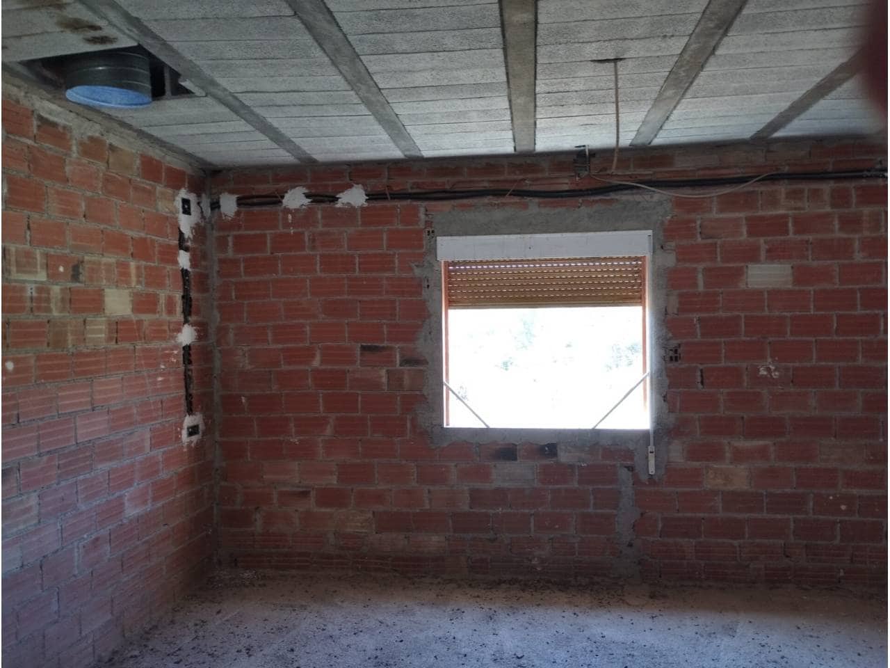 4 soveværelse Lejlighed til salg i Cullar - € 150.000 (Ref: 9552850)