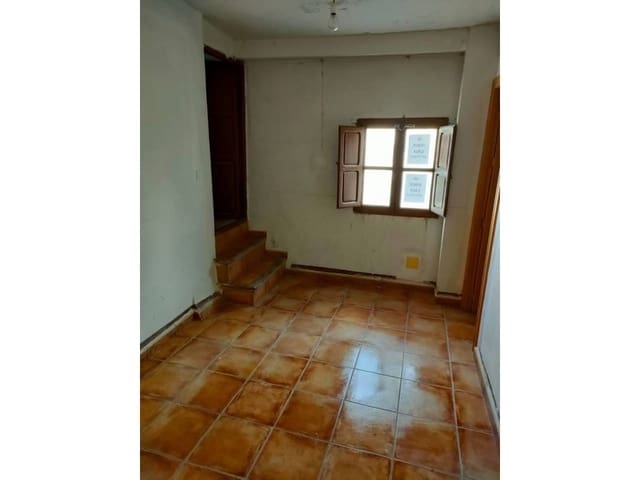 3 Zimmer Haus zu verkaufen in Baza - 35.000 € (Ref: 9552851)