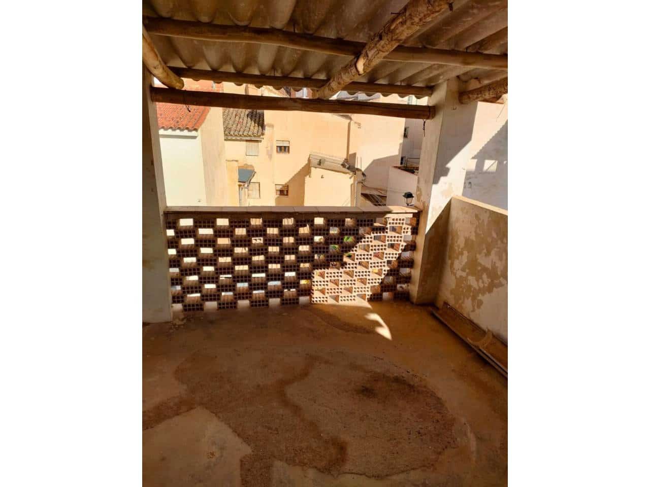 3 Zimmer Haus zu verkaufen in Baza - 35.000 € (Ref: 9552851)