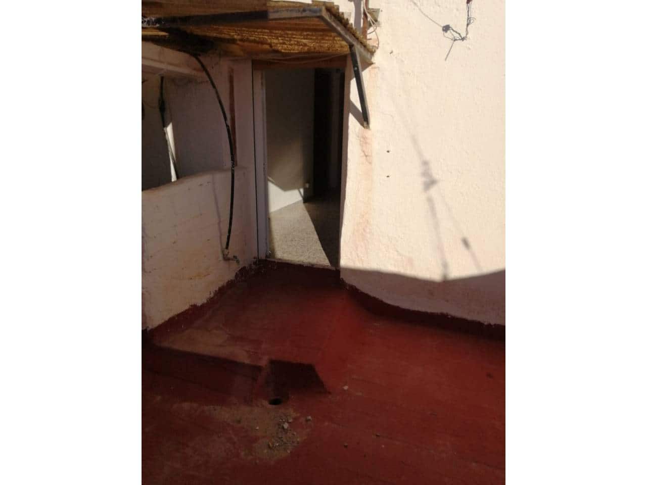 3 soveværelse Hulehus til salg i Cullar med garage - € 40.000 (Ref: 9552856)