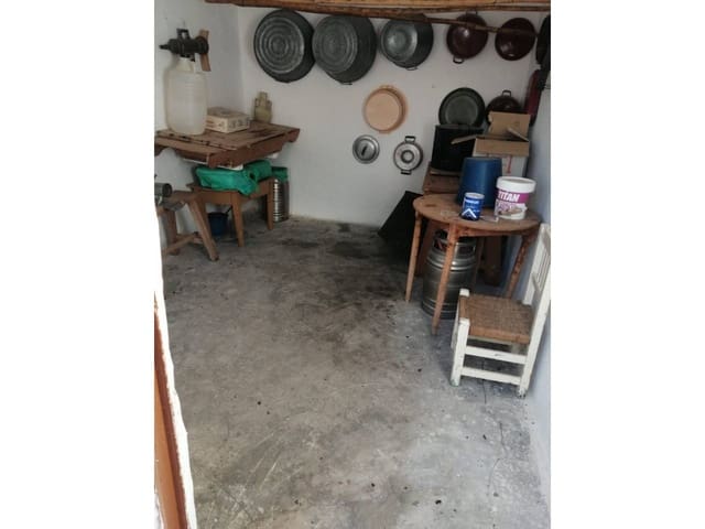 3 soveværelse Hulehus til salg i Cúllar med garage - € 40.000 (Ref: 9552856)