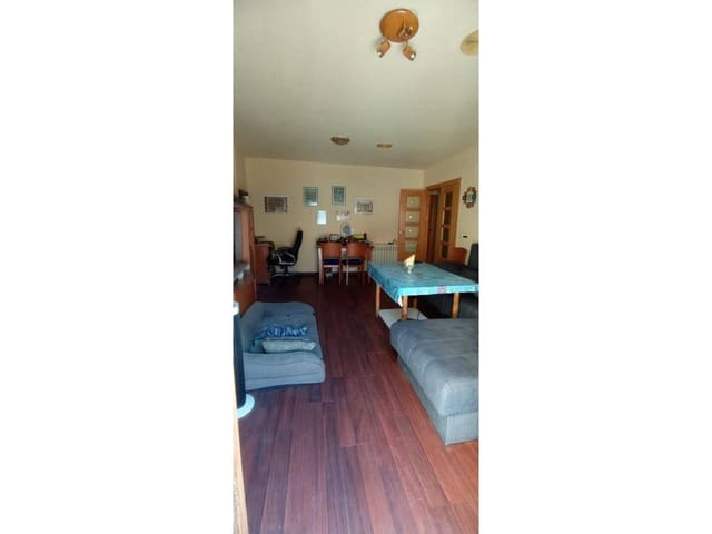 4 Zimmer Doppelhaus zu verkaufen in Baza mit Garage - 150.000 € (Ref: 9552857)