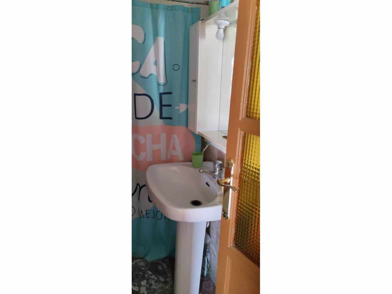 2 soveværelse Hulehus til salg i Benamaurel med garage - € 40.000 (Ref: 9552860)