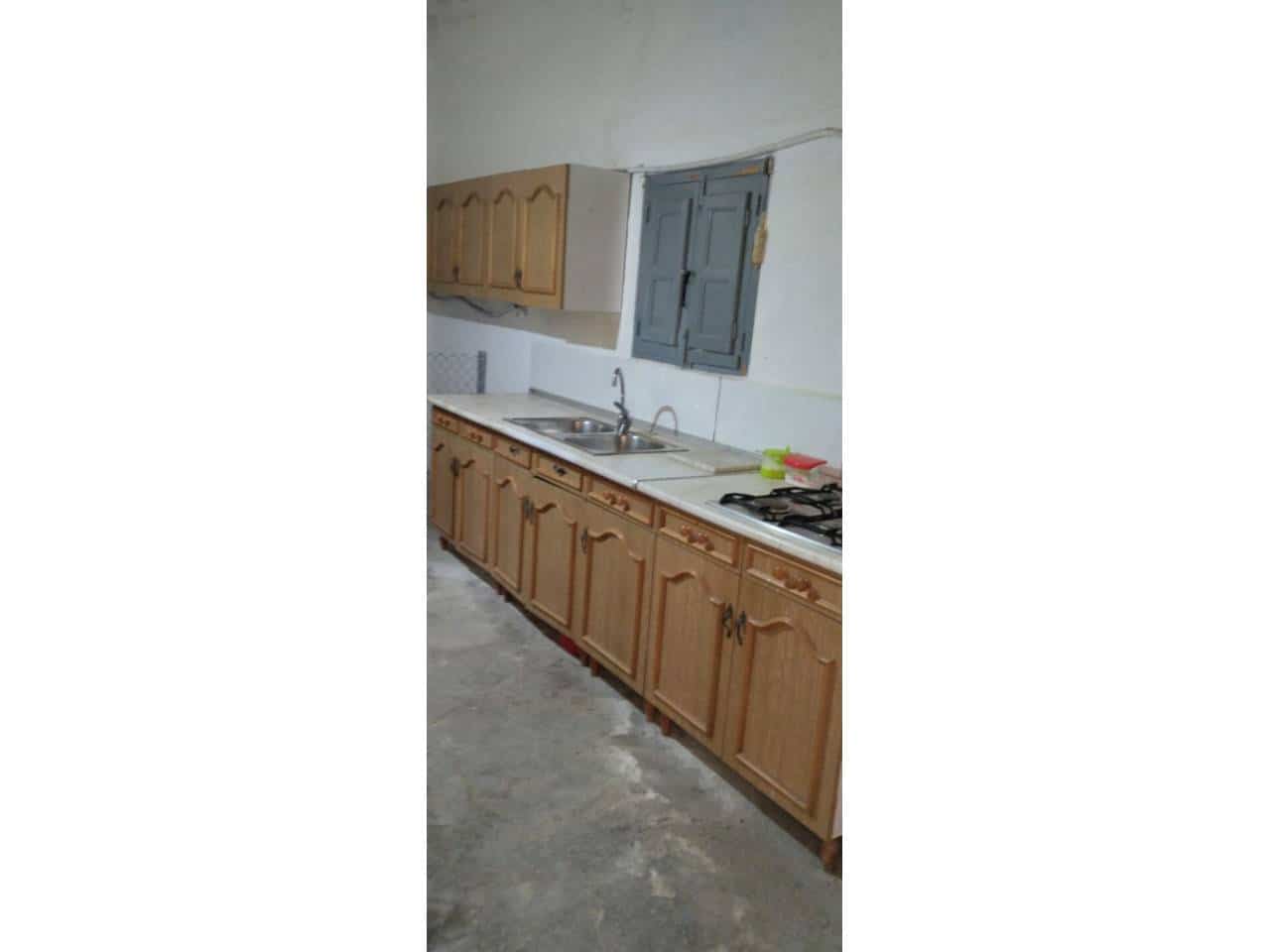 2 soveværelse Hulehus til salg i Benamaurel med garage - € 40.000 (Ref: 9552860)