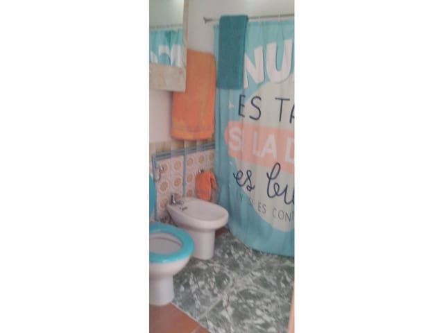 2 soveværelse Hulehus til salg i Benamaurel med garage - € 40.000 (Ref: 9552860)