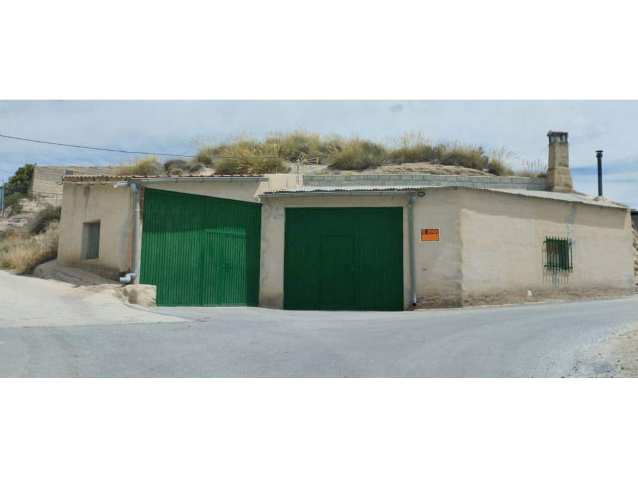 2 soveværelse Hulehus til salg i Benamaurel med garage - € 40.000 (Ref: 9552860)