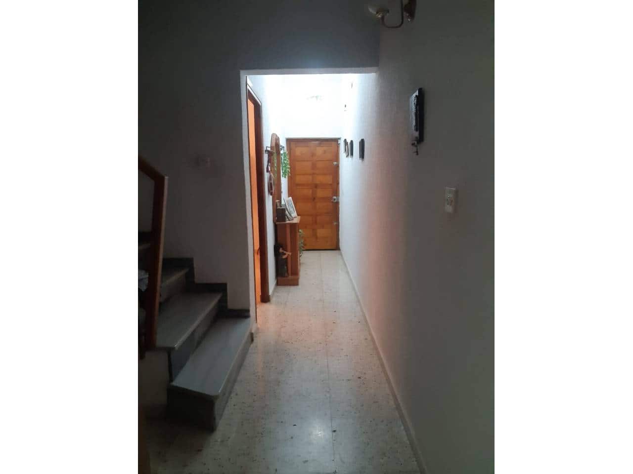 5 Zimmer Haus zu verkaufen in Baza mit Garage - 130.000 € (Ref: 9552864)