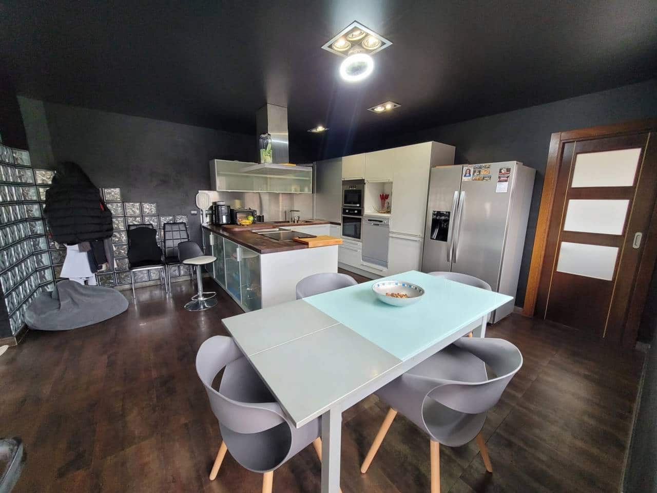 5 soveværelse Villa til salg i Baza med swimmingpool garage - € 599.000 (Ref: 9552865)