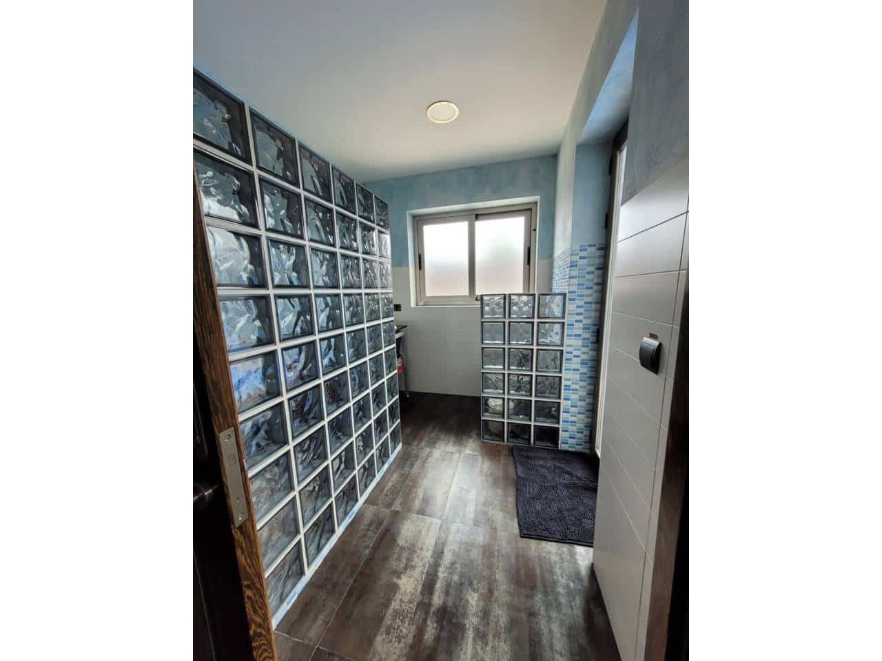 5 soveværelse Villa til salg i Baza med swimmingpool garage - € 599.000 (Ref: 9552865)