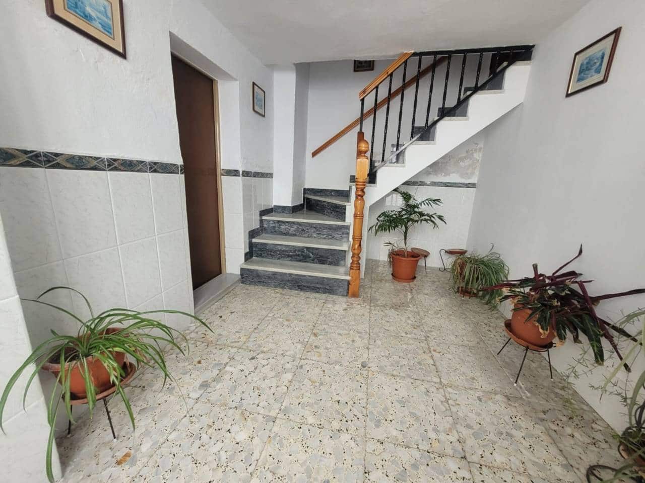 3 soveværelse Byhus til salg i Baza - € 45.000 (Ref: 9552867)